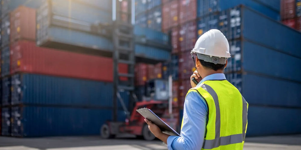 Comprehensive Shipping Solutions in Dubai